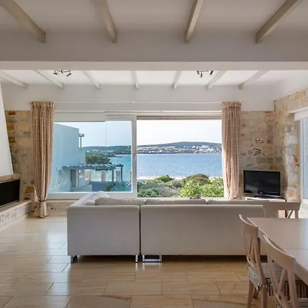 Alkinoi * Santa Maria (Paros)